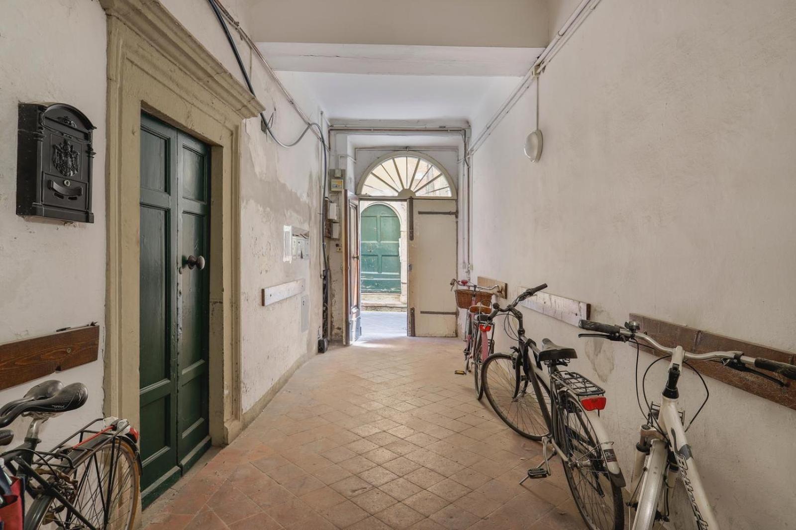 Apartmán Lady Miranda Lucca Exteriér fotografie
