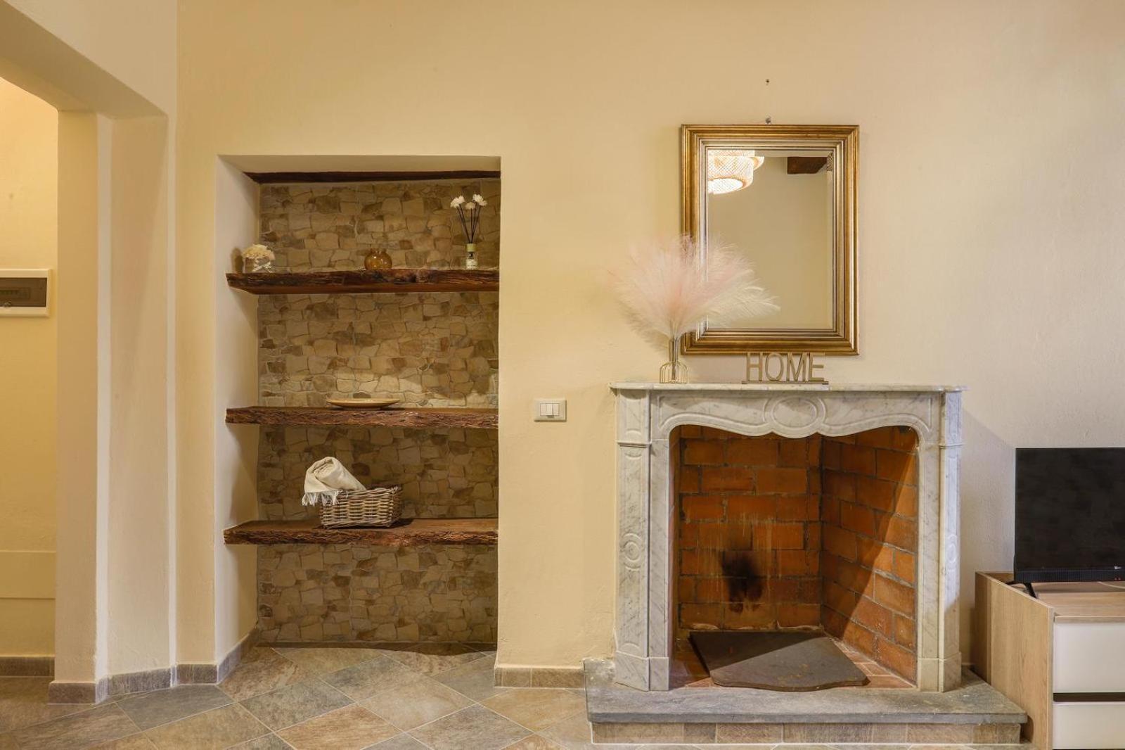 Apartmán Lady Miranda Lucca Exteriér fotografie