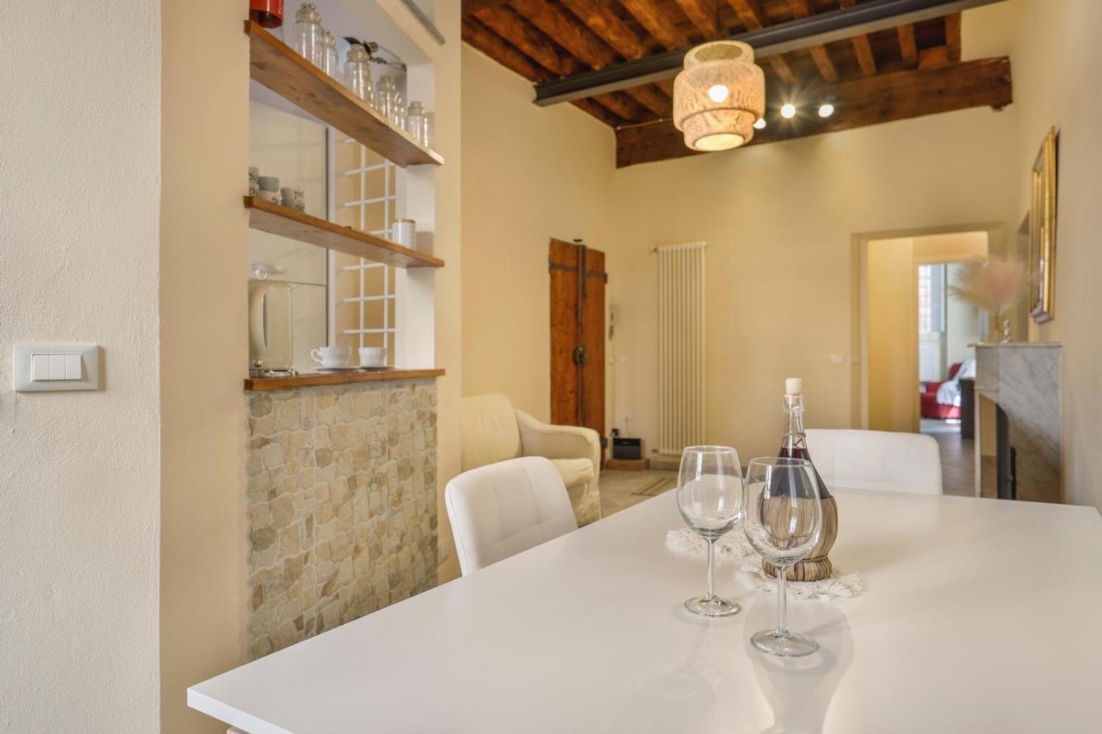 Apartmán Lady Miranda Lucca Exteriér fotografie